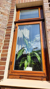 Tischlerei-Vogel ⎸ Wartung - 90 Jahre altes Fenster, das gut gewartet wurde
